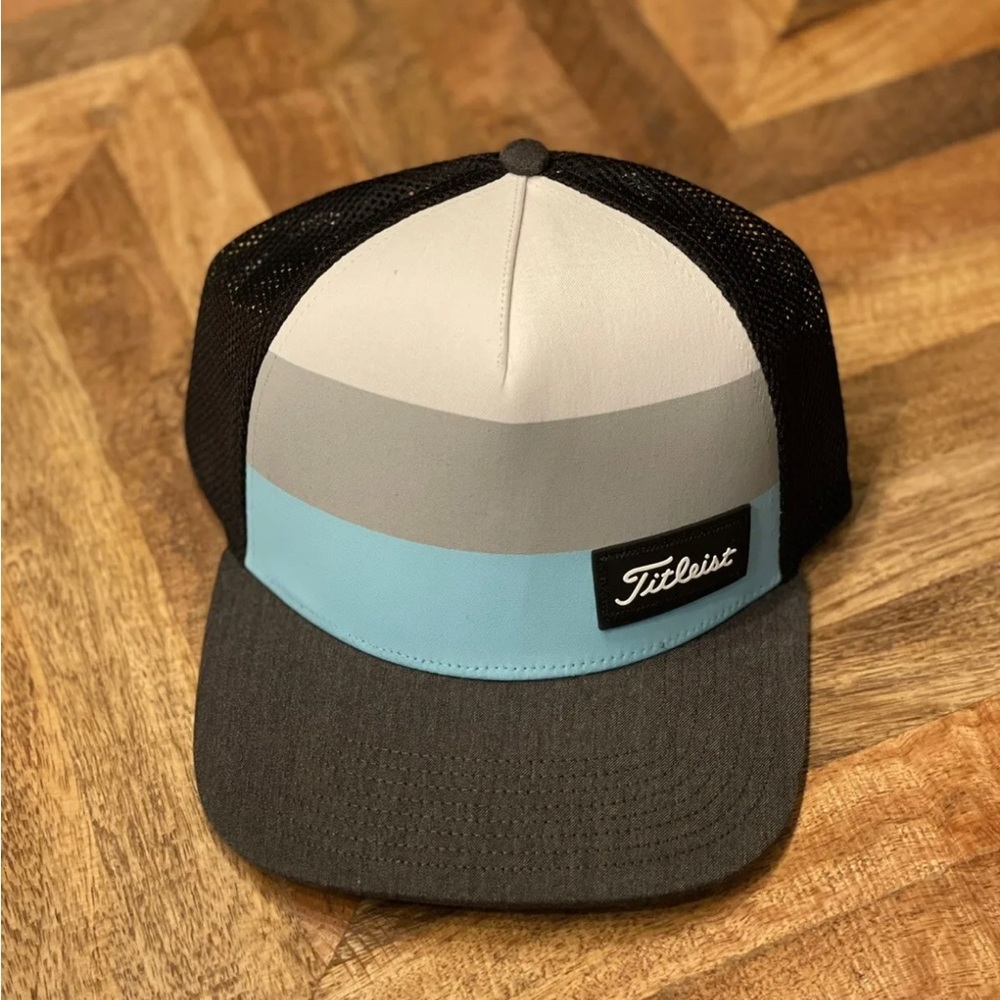 NWT Titleist Surf Strap Golf Hat Adjustable